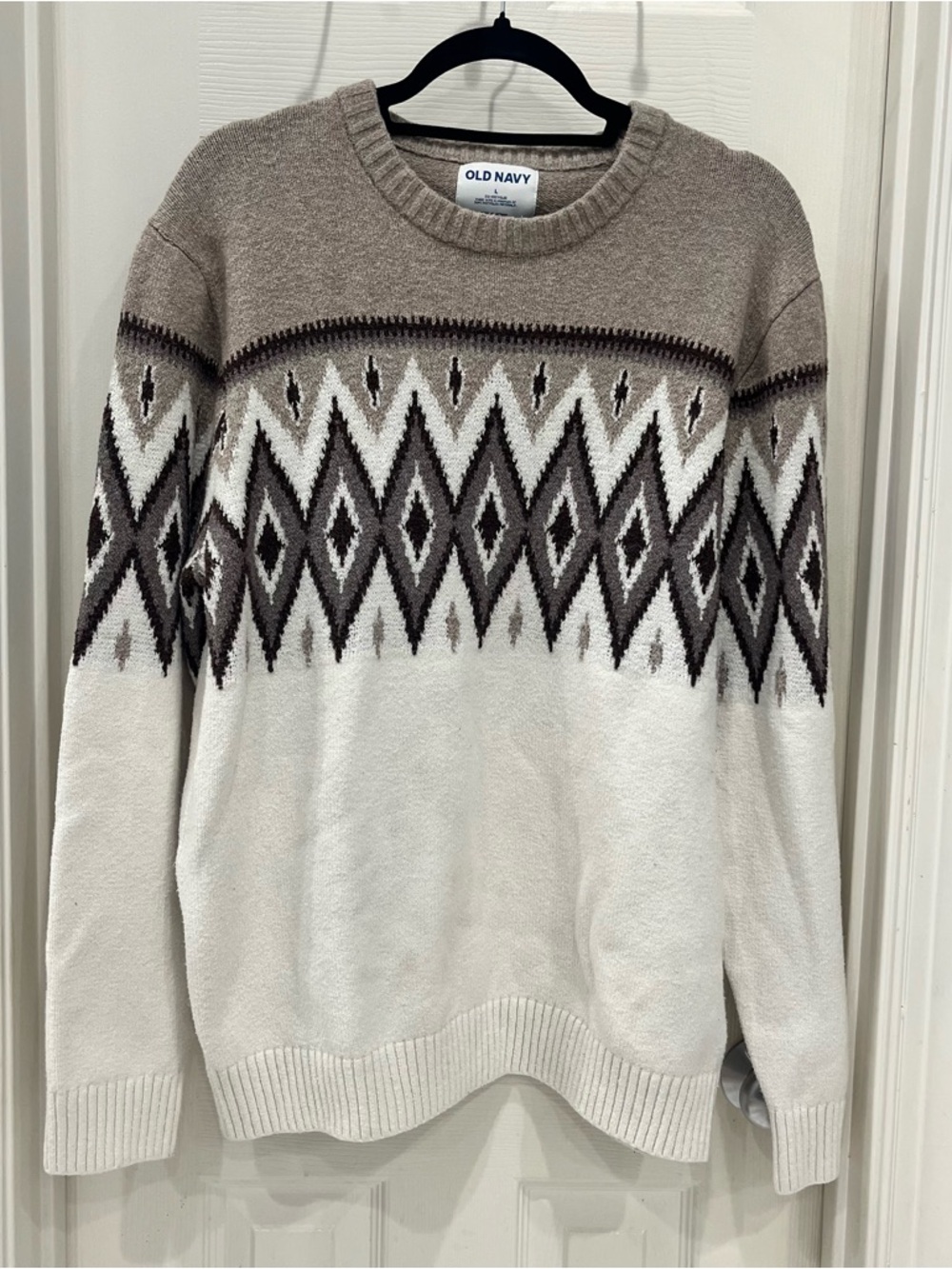 Old Navy Cream and Taupe Fair Isle Sweater // L